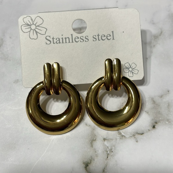 Gold Double Knot Hoops - Picture 10 of 12